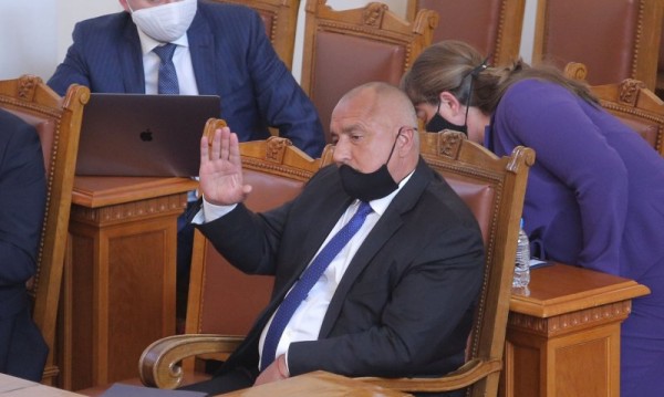 Признание от Борисов: Горанов е прав за ДДС, но поемам отговорността