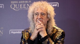 Китаристът Брайън Мей от легендарната група Queen е претърпял инфаркт