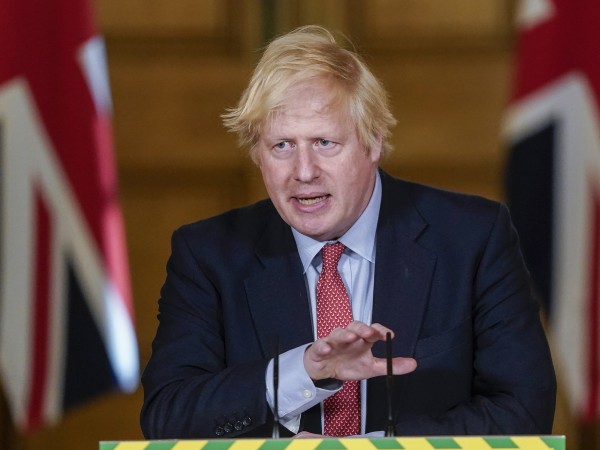 Британският премиер Борис Джонсън призна, че зрението му се е