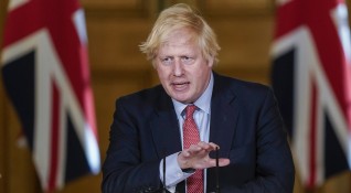 Британският премиер Борис Джонсън призна че зрението му се е