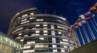 Европейската комисия представи в сряда възстановителен пакет от 750 милиарда