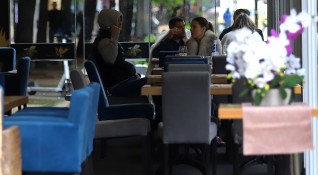 Покачването на минималната работна заплата в ресторантьорския бранш от 610
