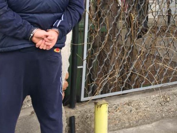 Служителите на Шесто РУ в Пловдив задържаха дилър на хероин