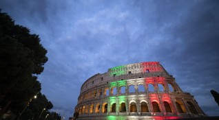 След 84 дни Колизеумът в Рим отново е отворен за