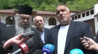Правителството ще отпусне 600 000 лева за Рилския манастир съобщи