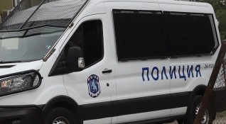 Голямо количество оръжия е задържано при операция на ГДБОП жандармерията
