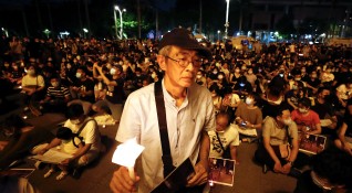 На първата годишнина от протестите на площад Тянанмън 50 хил