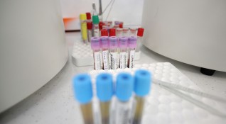 Всички 12 новооткрити случаи на заразени с коронавирус в Шуменска