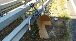 Велосипедист е пострадал при инцидент по пътя с Тюленово