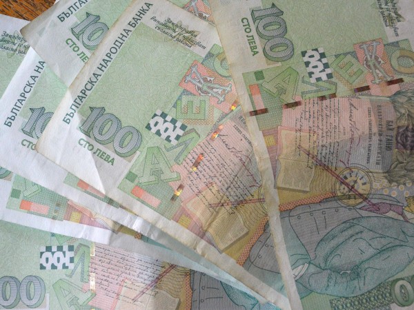 Сделките с имоти в Бургас са намалели двуцифрено през трите