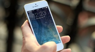 Голяма част от измамите в приложения за телефони са насочени