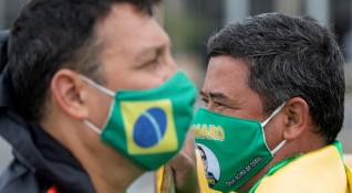 Бразилия регистрира повече от 50 хил починали от COVID 19 от