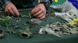 Международна престъпна група за контрабанда на артефакти от България беше
