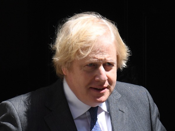 Британският премиер Борис Джонсън заяви, че COVID-19 е „бедствие и