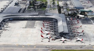 Австрийските власти забраниха от 15 до 31 юли пътническите полети