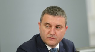 Министърът на финансите Владислав Горанов министърът на вътрешните работи Младен