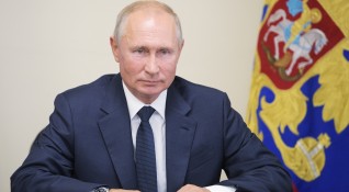 Президентът на Русия Владимир Путин уволни обвинения в организирането на