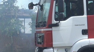 Два големи пожара горят на територията на област Хасково съобщават