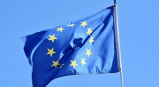 Европейският парламент ще обсъди днес на извънредно заседание в Брюксел