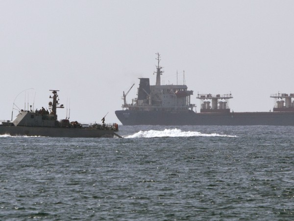 Гърция обвинява Турция в навлизане на турски кораби в гръцки