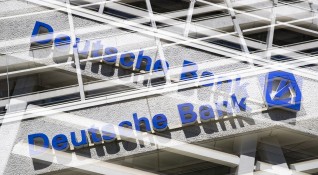 Дойче банк Deutsche bank е регистрирала чиста загуба през второто