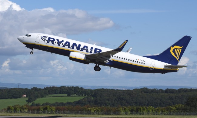 Ryanair      ?