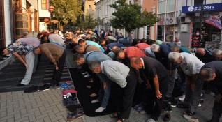 Президентът Румен Радев поздрави представителите на мюсюлманското вероизповедание в България