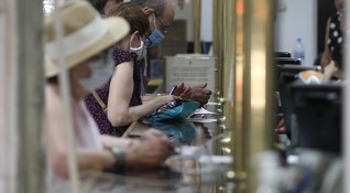 Работното време на паспортните служби в София ще бъде изтеглено