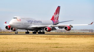 Авиокомпания Virgin Atlantic подаде молба за защита от фалит по