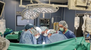 Успешна сърдечна трансплантация беше извършена от екип на университетската болница