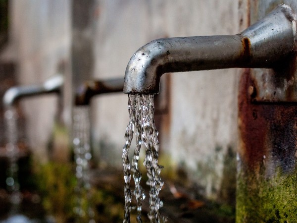 Жители на пернишкото село Рударци редовно остават без вода заради