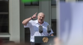 На фона на масовите протести в Беларус президентът Александър Лукашенко