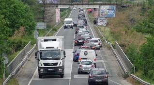 Българските власти са поискали от Гърция да бъде отворен граничният