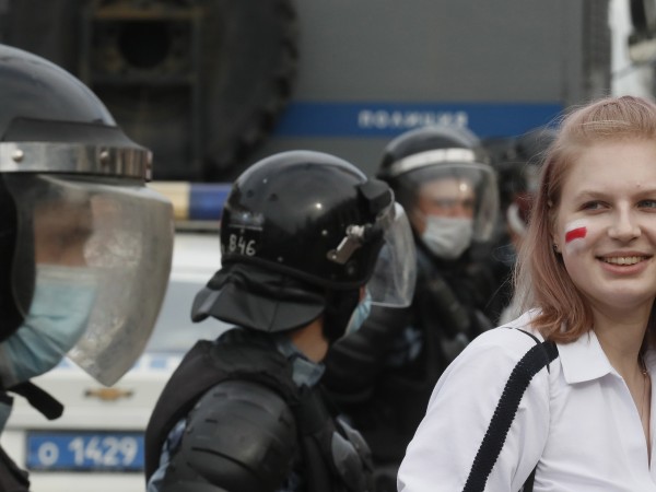 Протестите в Беларус бяха потушени със сила. "Това си беше