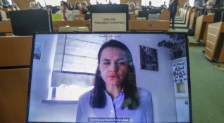 Кандидатът на беларуската опозиция за президент Светлана Тихановска съобщи пред