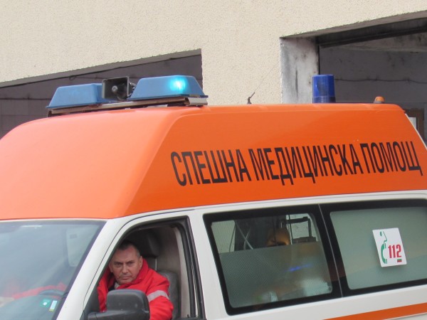 Мотоциклетист загина при инцидент с автомобил в град Тръстеник, съобщи