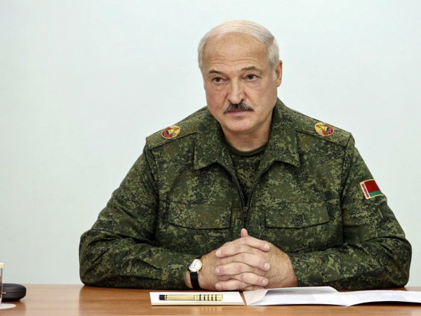 Президентът на Беларус Александър Лукашенко заяви, че срещу страната му