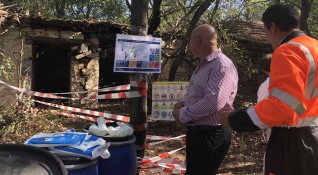 Три тона опасни пестициди бяха открити край старозагорското село Яворово