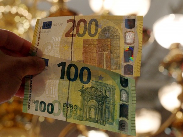 Германия стартира социален експеримент: безусловен базов доход от 1200 евро
