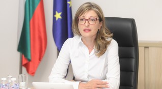 Вицепремиерът и министър на външните работи Екатерина Захариева обяви че