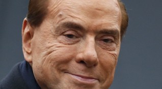 Бившият премиер на Италия Силвио Берлускони се е заразил с