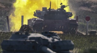 Турция премества танкове до гръцката граница на фона на напрежението