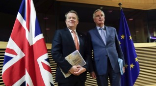 Великобритания няма първа да клекне в търговските преговори с Европейския