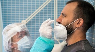 Мобилна лаборатория за тестване на коронавирус на летище Брюксел ще