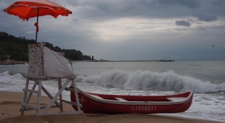 Спасители и медицински екипи плажовете във Варна са осигурени до