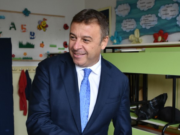 Бившият кмет на Благоевград Атанас Камбитов напуска ГЕРБ. В пост