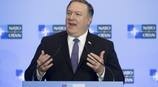 Държавният секретар на САЩ призова Югоизточна Азия да прекъсне връзките