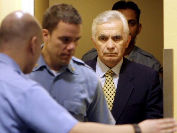 Осъденият за военни престъпления бивш представител на босненските сърби Момчило