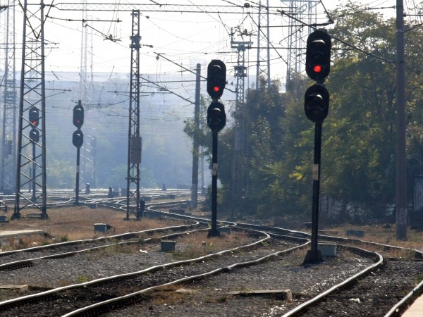 Влак е прегазил 67-годишна жена от София между Белово и