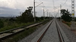Психолог коментира трагичния инцидент при който на жп линия в